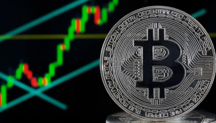 Bitcoin bùng nổ, nhiều tiền ảo tăng 'sốc'