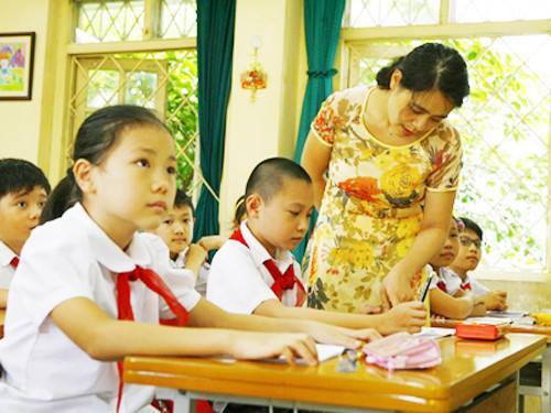 Giáo viên khó khăn được TP. HCM hỗ trợ quà Tết ít nhất 500.000 đồng