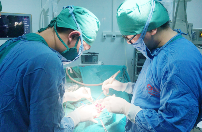 Bệnh nhân mắc 3 loại ung thư được phẫu thuật thành công