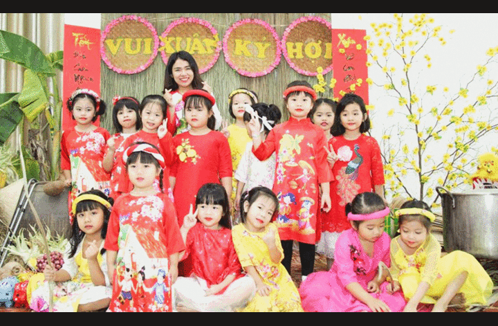 Học sinh nghỉ Tết 16 ngày, phụ huynh ở TP.HCM chật vật tìm chỗ gửi con