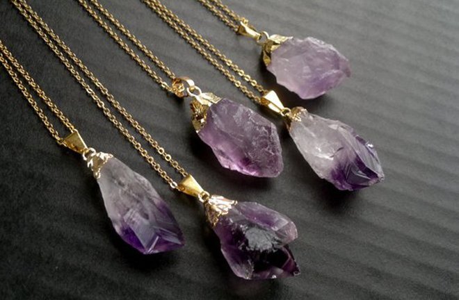 Những loại trang sức tốt cho sức khỏe người dùng