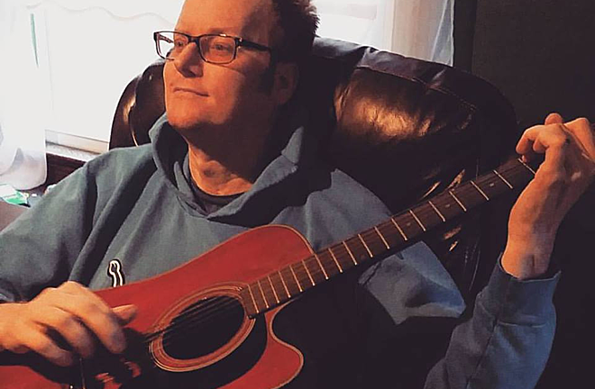 Chồng hôn mê tỉnh lại sau nụ hôn của vợ