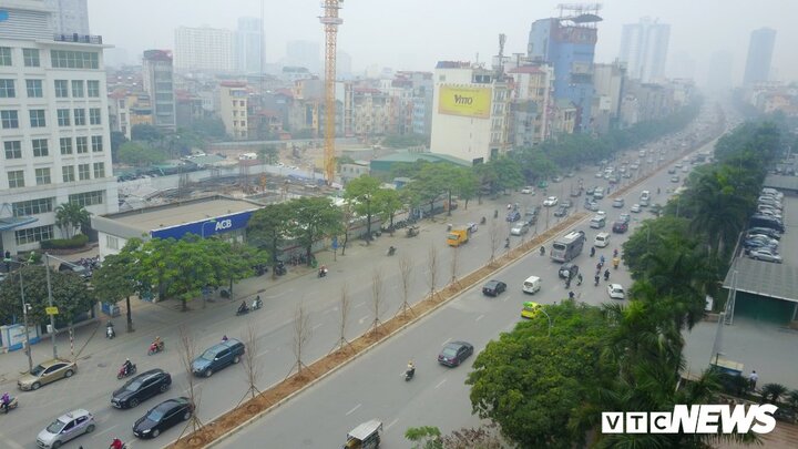 Đường đẹp nhất Việt Nam rộng thênh thang qua góc máy từ trên cao