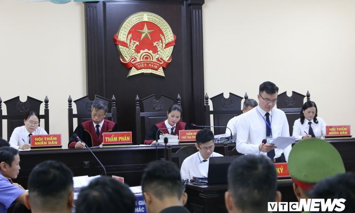 Em gái ông Triệu Tài Vinh phủ nhận xin điểm cho cháu gái