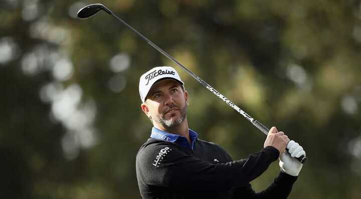 Piercy dẫn đầu Safeway Open 2016 tại Napa với kỉ lục 62 gậy