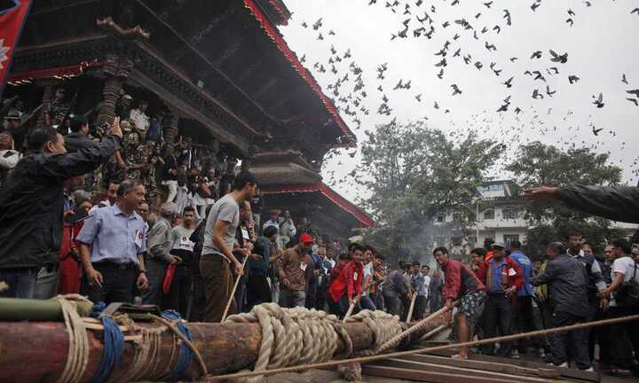 Lễ hội Indra Jatra độc đáo ở Nepal