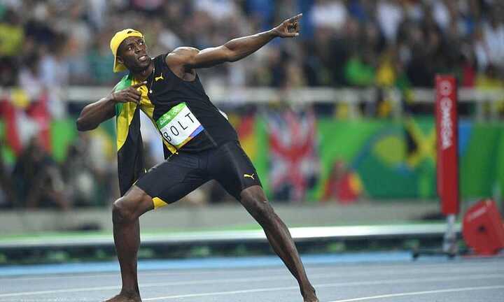 Olympic 2016: Usain Bolt khoan thai về đích, giành HCV 100m