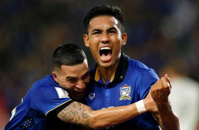 Trực tiếp bán kết AFF Cup: Myanmar vs Thái Lan