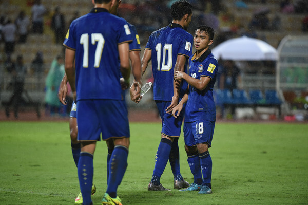 Thua đậm vòng loại World Cup 2018, tuyển Thái Lan xấu hổ