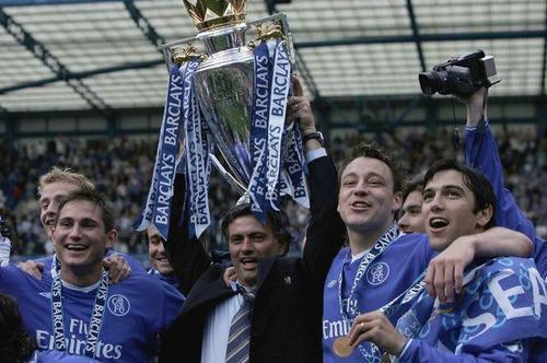 Matic đến MU: Lời tuyên chiến của Mourinho