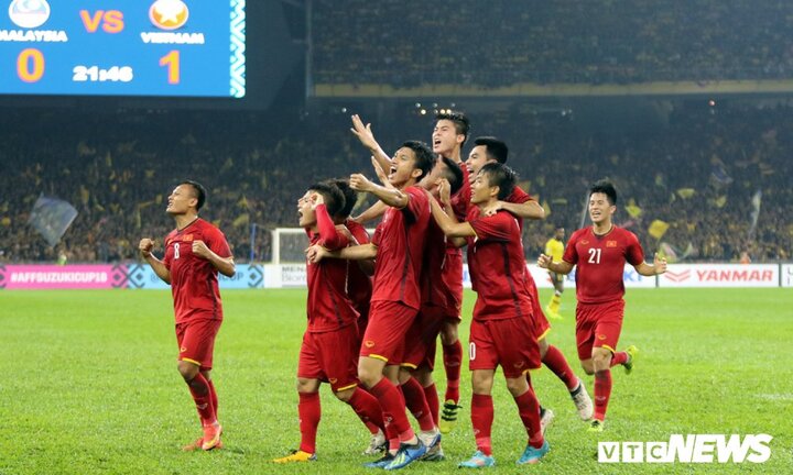 Chúc mừng Đội tuyển Việt Nam vô địch: Ứng dụng gọi xe Be trao tặng 2 tỷ đồng và miễn phí 1 năm dịch vụ