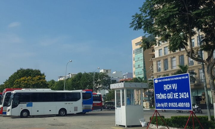 Đà Nẵng cấm đỗ xe trên hàng loạt tuyến phố, dân bức xúc phí giữ xe