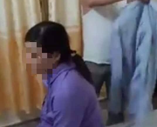 Bắt quả tang vợ trong nhà nghỉ cùng trưởng công an xã
