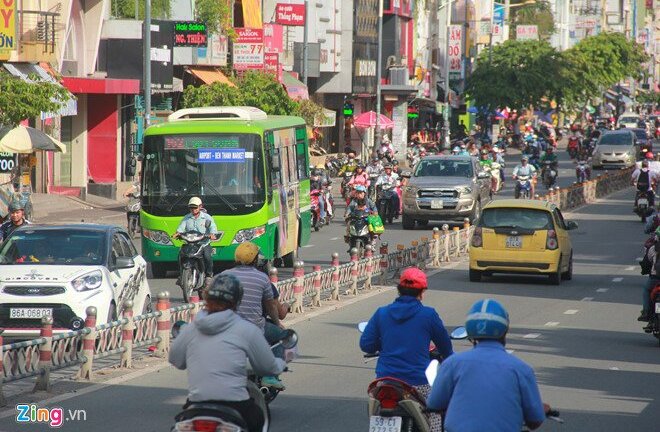 Tạm ngừng 2 tuyến xe buýt không hiệu quả ở TP.HCM