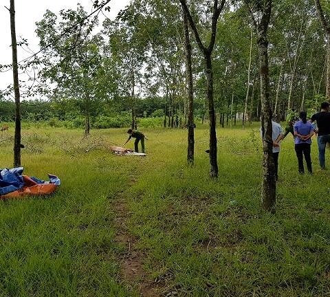 Khởi tố kẻ mang thi thể sang đất nhà hàng xóm để vu oan, trả thù