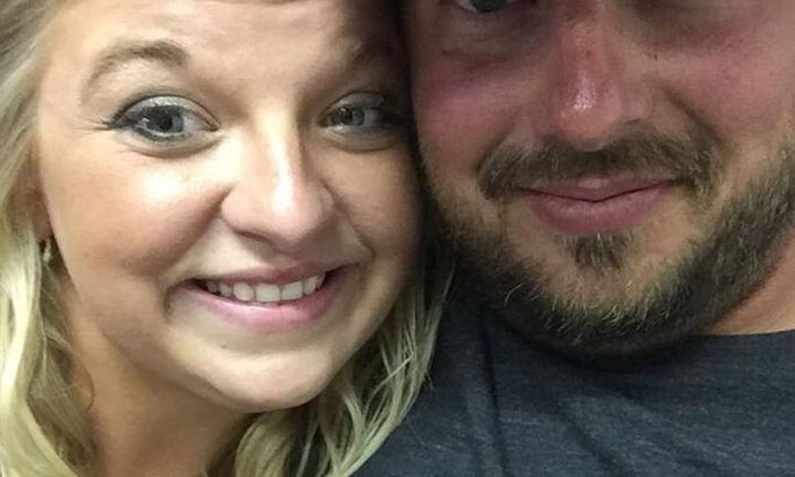 Mất chồng khi đang mang thai, người mẹ trẻ đã làm điều không tưởng để được bên chồng quá cố