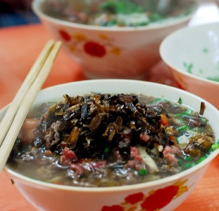 10 quán bún 'ăn một miếng, nhớ một đời' ở Hà Nội