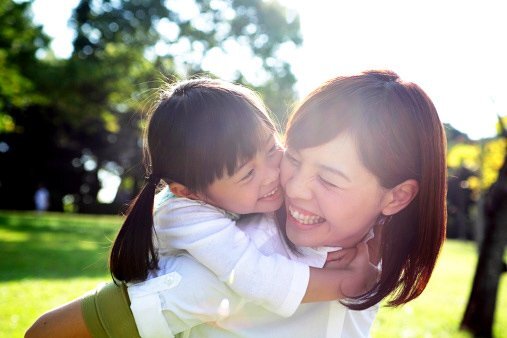 Tâm thư mẹ kế gửi con chồng khiến nhiều người thấy xấu hổ với định kiến 'dì ghẻ con chồng'