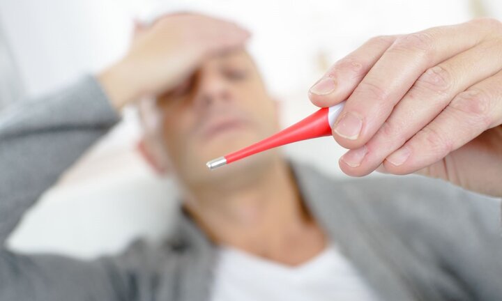 Ông bố của nhà có 3 người bị sốt xuất huyết chia sẻ kinh nghiệm phòng chống dịch