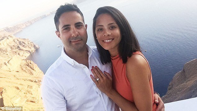 Bật khóc trước nhật ký sảy thai đẫm nước mắt của người mẹ trẻ