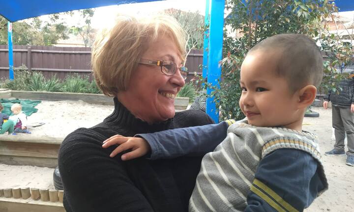 Chia sẻ việc chọn trường cho con khiến nhiều người suy nghĩ