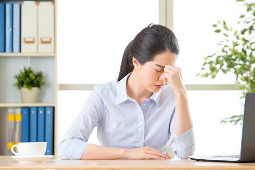 Mẹo vặt giúp người bị viêm xoang vẫn thoải mái ngồi điều hòa cả ngày