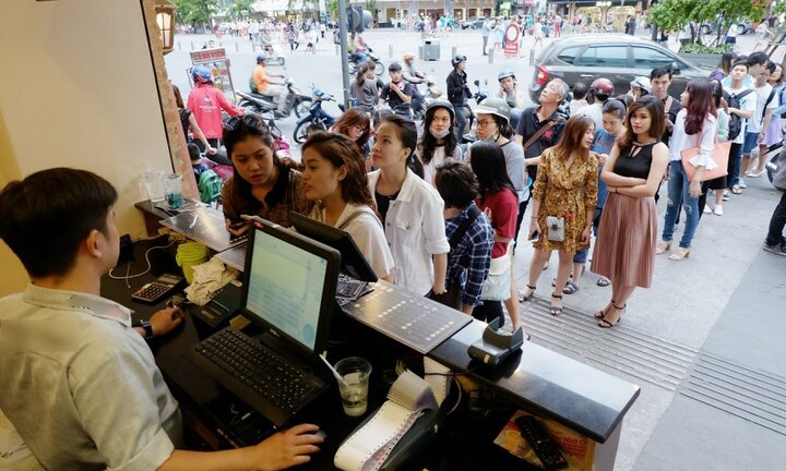 Giới trẻ uống trà sữa: Vì ngon thì ít mà để 'sống ảo' thì nhiều