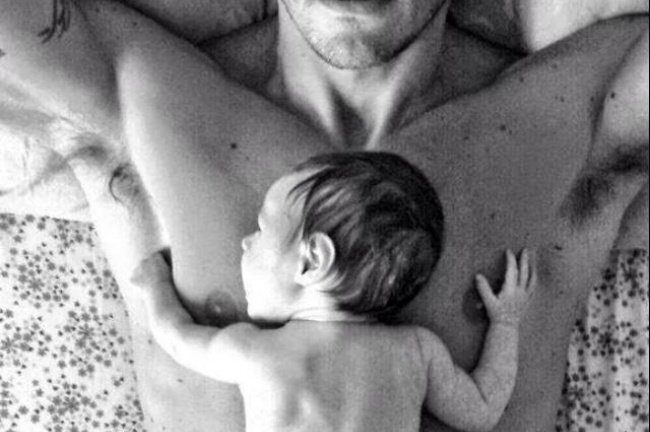 Những hình ảnh rung động tận đáy lòng về tình cha con