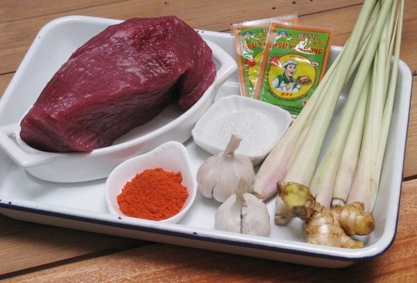 Cách làm thịt bò khô cay cay nhâm nhi ngày trở gió