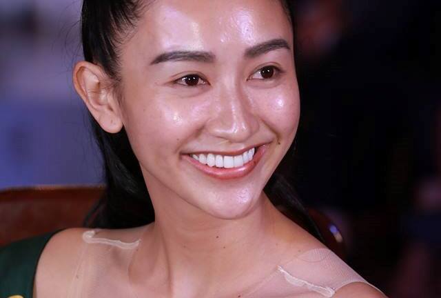 Thí sinh Miss Earth đọ mặt mộc: Người đẹp không tì vết, người khiến khán giả 'khóc thét'