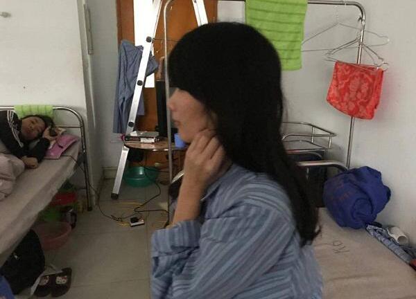 Bị người yêu phụ tình, cô gái trẻ sụt 20kg, trầm cảm nặng phải vào viện tâm thần