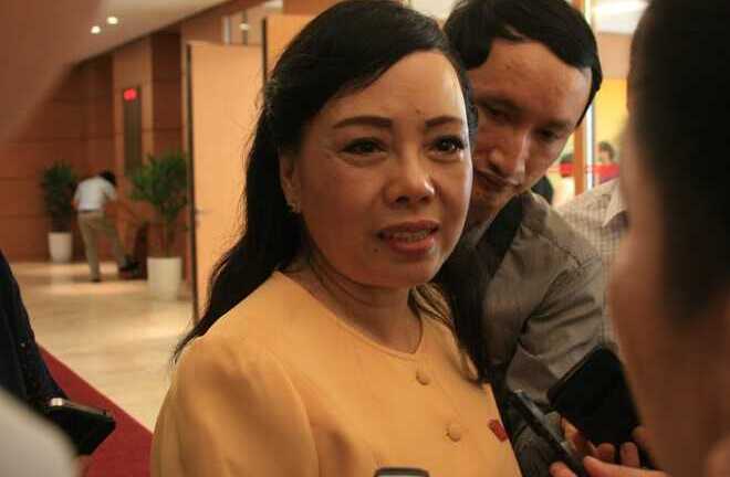 Dân liên tục phàn nàn về dịch vụ, Bộ trưởng Tiến 'răn' các giám đốc bệnh viện