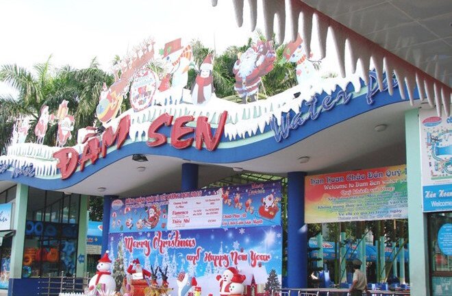 Tìm thấy bé gái 8 tuổi bị thất lạc ở Đầm Sen, TP.HCM