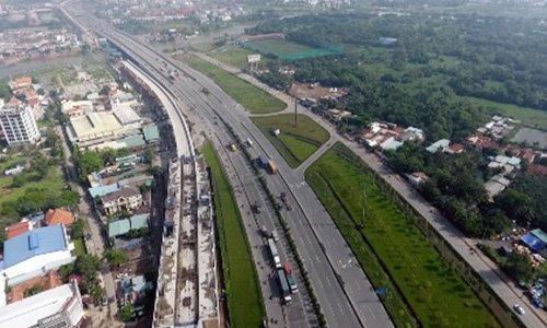 Chuyên gia cảnh báo thị trường bất động sản TP.HCM sẽ bị 'sốc'