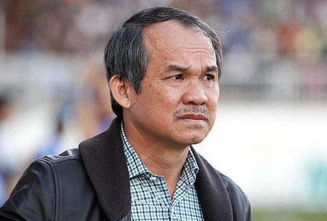 Bầu Đức, ông chủ Thế Giới Di Động tung tiền cứu cổ phiếu công ty lao dốc