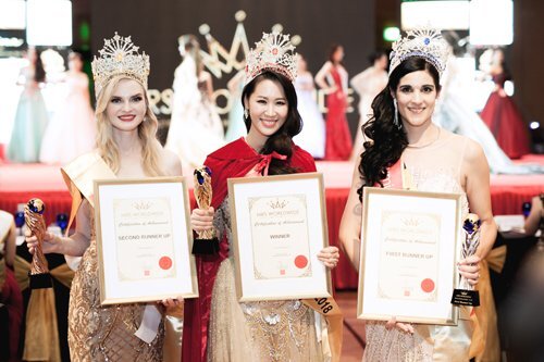 Dương Thùy Linh xin lỗi vì vi phạm bản quyền video thi Mrs. Worldwide