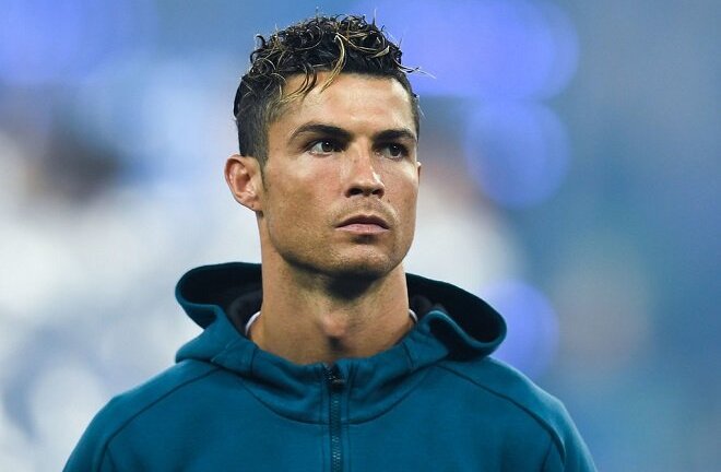 Ronaldo chấp nhận án tù 2 năm, nộp tiền thuế để dứt tình với Real Madrid
