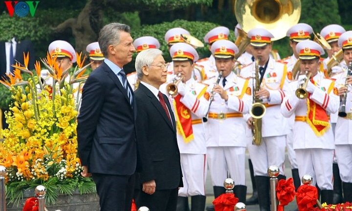 Tổng Bí thư, Chủ tịch nước chủ trì lễ đón Tổng thống Argentina