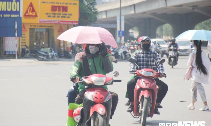 Nắng nóng diện rộng quay lại Bắc Bộ và Trung Bộ, có nơi trên 38 độ C