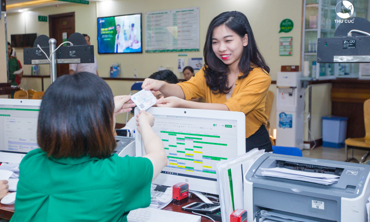 Thông tuyến bảo hiểm y tế: Người bệnh được lợi, bệnh viện cạnh tranh mạnh mẽ