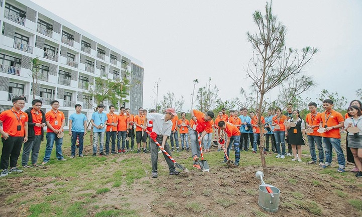 Trồng mới 20.000 xây xanh chống biến đổi khí hậu