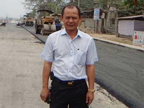 Hôm nay, trùm gỗ lậu Minh 'Sâm' hầu toà