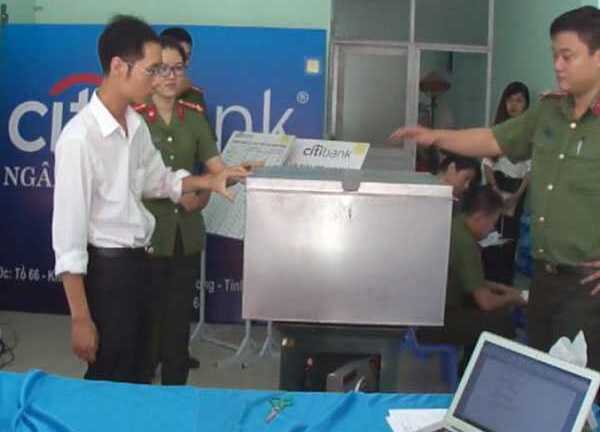 Đánh sập 'ngân hàng Citibank dởm' lừa đảo người gửi tiền ở Quảng Ninh
