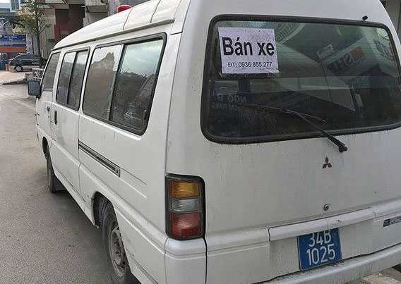 Xe biển xanh được rao bán giữa đường phố Quảng Ninh