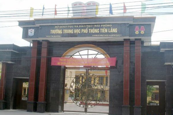 Cho bạn mượn xe bị công an tạm giữ, nam sinh uống thuốc chuột tự tử