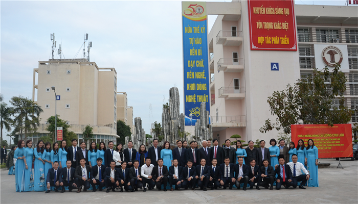 Kiến nghị kiểm điểm Chủ tịch UBND TP Thanh Hóa
