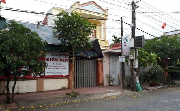 Mâu thuẫn trong quán karaoke, 2 người bị chém thương vong ở Thái Bình