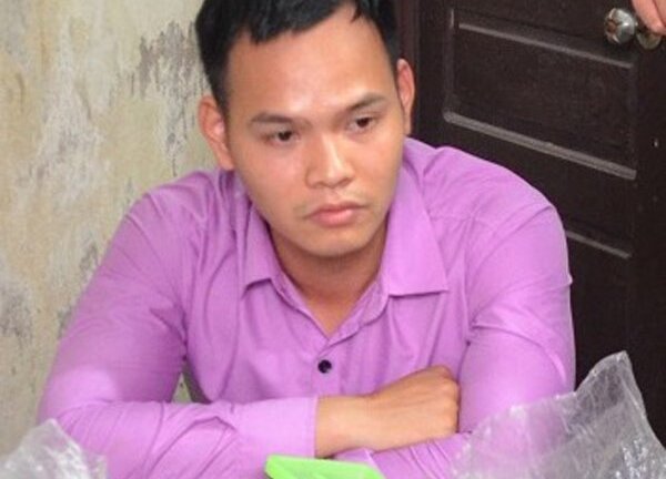 Bắt chủ cửa hàng cho thí sinh thuê thiết bị công nghệ để gian lận thi cử