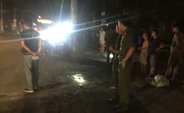 Mâu thuẫn sau va chạm giao thông, cầm dao đâm chết người