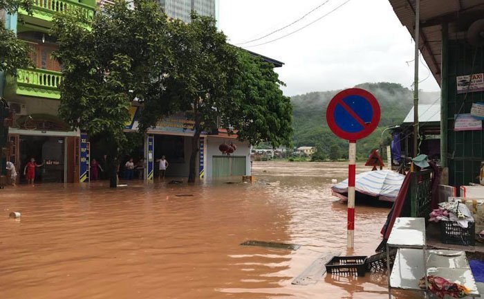 Ảnh: Nhiều vùng ở Quảng Ninh bị chia cắt sau bão số 3